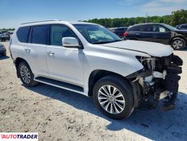 Lexus GX 470 2020 4