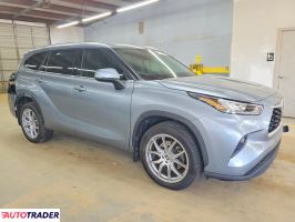 Toyota Highlander 2020 3
