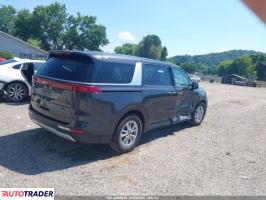 Kia Carnival 2023 3