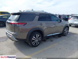 Nissan Pathfinder 2024 3