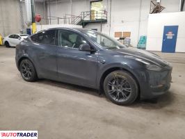 Tesla Model Y 2024 Tesla Model Y 2024