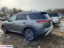 Nissan Pathfinder 2022 3