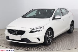 Volvo V40 2018 1.5 150 KM