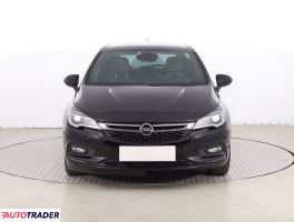 Opel Astra 2018 1.4 147 KM