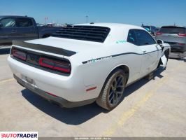 Dodge Challenger 2021 3
