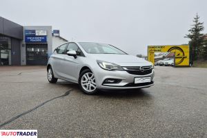 Opel Astra 2018 1.4 125 KM