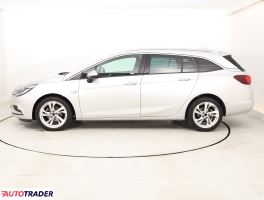 Opel Astra 2017 1.4 147 KM
