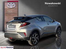Toyota C-HR 2021 1.8 122 KM