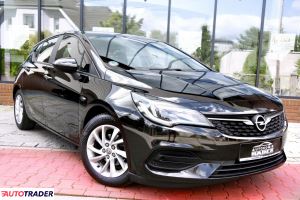 Opel Astra 2021 1.2 110 KM