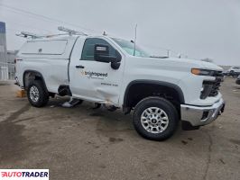 Chevrolet Silverado 2025 6