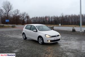 Volkswagen Golf 2010 1.6 105 KM