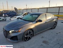 Nissan Altima - zobacz ofertę