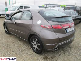 Honda Civic 2010 1.3 100 KM