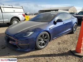 Tesla Model S - zobacz ofertę
