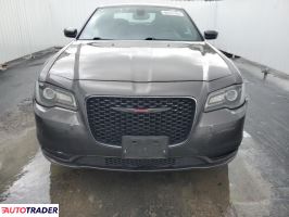 Chrysler 300C 2023 3