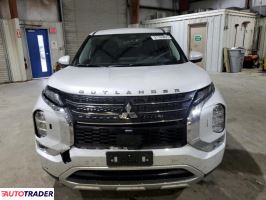 Mitsubishi Outlander 2024 2