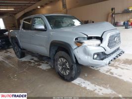 Toyota Tacoma 2019 3