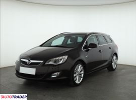 Opel Astra 2012 1.6 177 KM