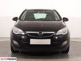 Opel Astra 2010 1.4 99 KM