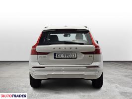 Volvo XC60 2023 2.0 197 KM