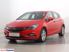 Opel Astra 2018 1.4 123 KM