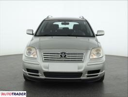 Toyota Avensis 2005 2.0 113 KM