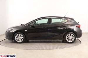 Opel Astra 2021 1.2 143 KM