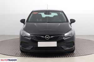 Opel Astra 2021 1.2 143 KM