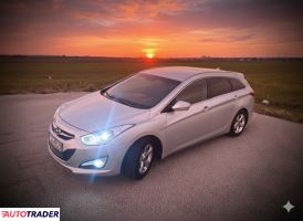 Hyundai i40 2012 1.7 116 KM Hyundai i40 2012 1.7 116 KM