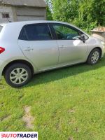 Toyota Auris 2013 1.3 99 KM