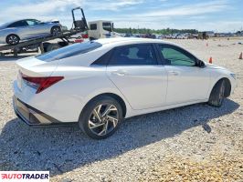 Hyundai Elantra 2024 2