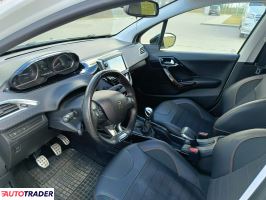 Peugeot 2008 2018 1.6 120 KM