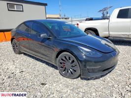 Tesla Model 3 2023