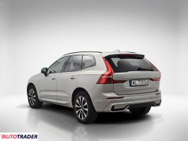 Volvo XC60 2023 2.0 197 KM