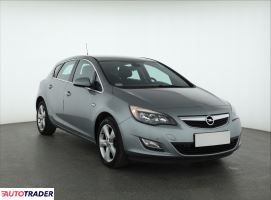 Opel Astra 2011 1.4 118 KM Opel Astra 2011 1.4 118 KM