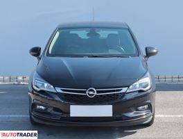 Opel Astra 2018 1.4 123 KM