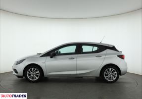 Opel Astra 2021 1.2 128 KM
