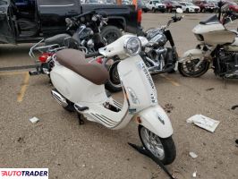 Piaggio Vespa 2022