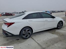Hyundai Elantra 2025 2