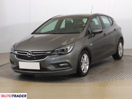 Opel Astra 2017 1.4 123 KM