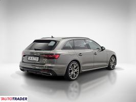 Audi A4 2022 2.0 204 KM