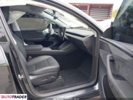 Tesla Model Y 2026 Tesla Model Y 2026