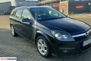 Opel Astra 2006 1.9 120 KM