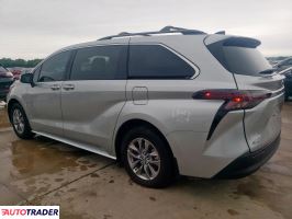 Toyota Sienna 2025 2