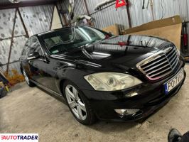 Mercedes S-klasa 2006 3.2 231 KM