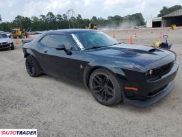 Dodge Challenger 2020 6