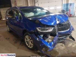 Chrysler Pacifica 2021 3