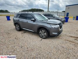 Nissan Pathfinder 2022 3