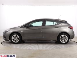 Opel Astra 2021 1.2 143 KM