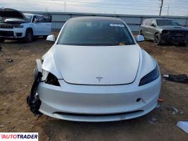 Tesla Model 3 2024